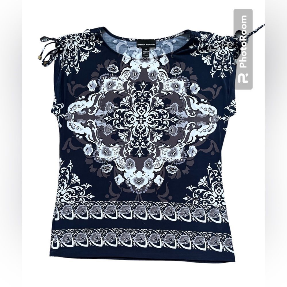 Isabella Rodriguez top in navy, xl